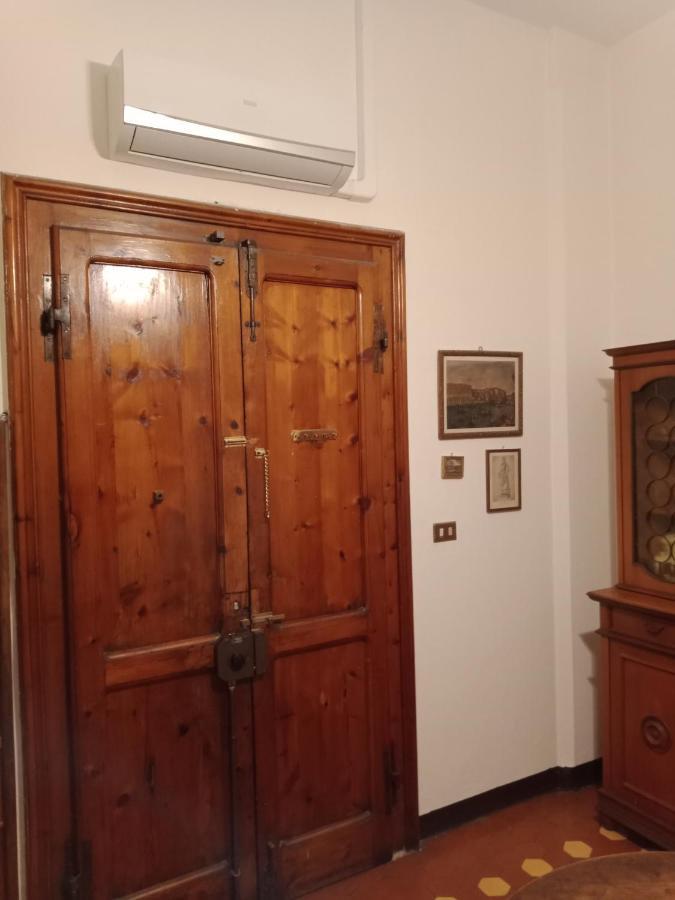Casa Con Vista - Border House - Pontremoli Apartment Bagian luar foto